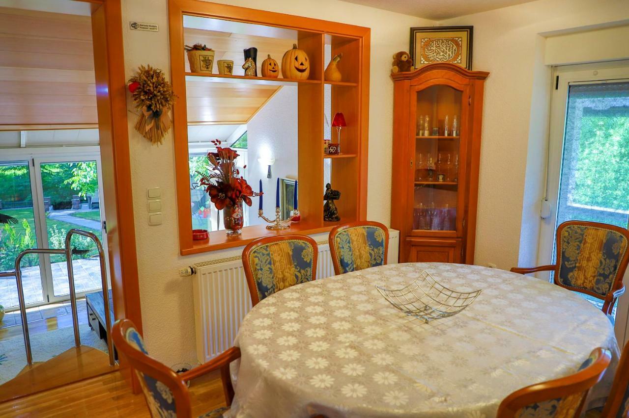 Holiday Home Villa Sara Бихач Экстерьер фото